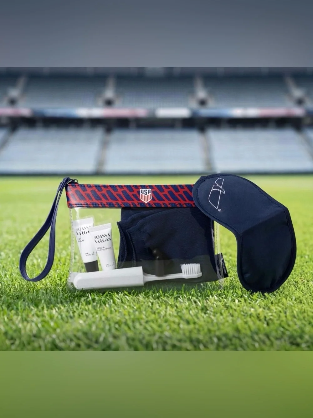 American Airlines FIFA Team USA World Cup Amenity Kit Clear Wristlet Bag Purse